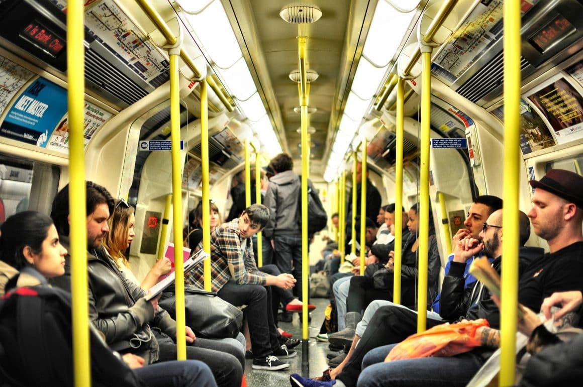 4 Good Reasons Why You Should Start Using Public Transportation