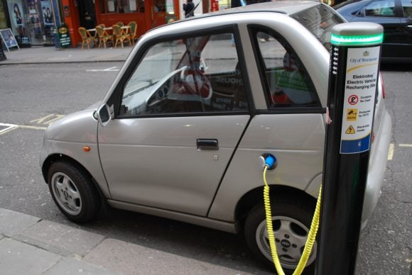 Electric vehicles (Wikimedia Commons)