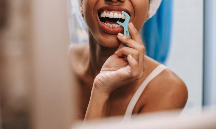 These Eco-Friendly Dental Floss Brands are Perfect for Green Dental Hygiene Lovers