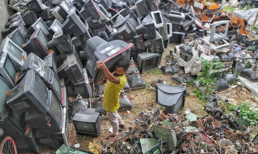 Plastics From E-Waste Get Rarely Recycled, but Researchers Have Found a Way to Upcycle Them