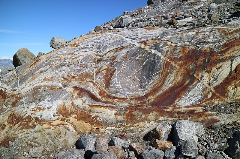Hann_glacier_rocks flour (Wikimedia Commons) Earth Buddies