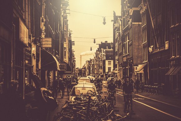 city transportation bike & cars with carbon management