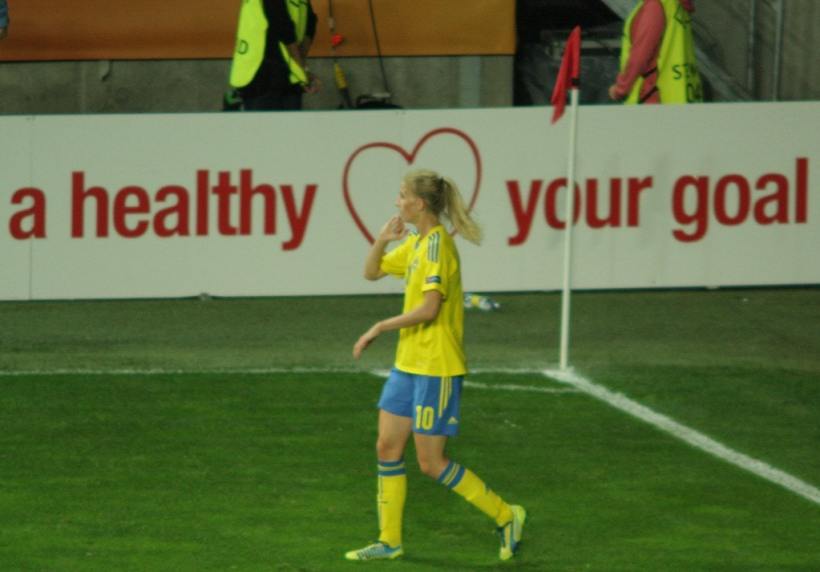 Sofia Jakobsson (WIkimedia Commons) Earth Buddies