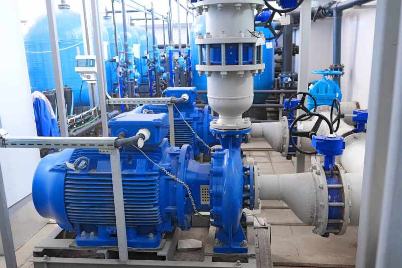 Pump Controllers for Wastewater Treatment Plants: Managing Flow and Level Control