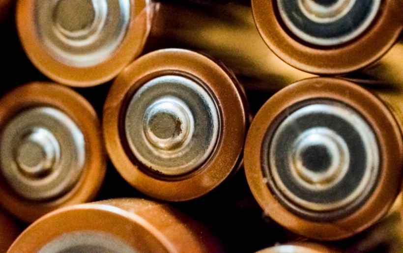 Can We Make Batteries Using Sodium? Or Iron? Or Zinc? Yes, According to Scientists