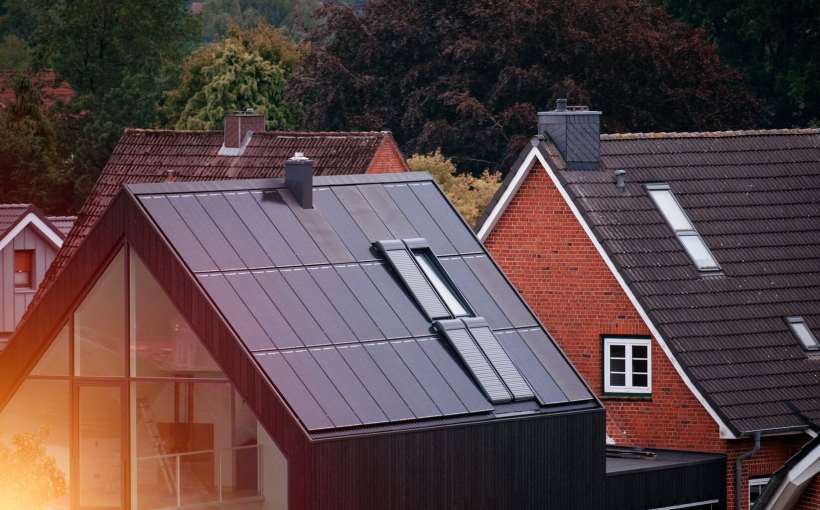 The Benefits of Installing Solar Panels in Your Modern Barn House