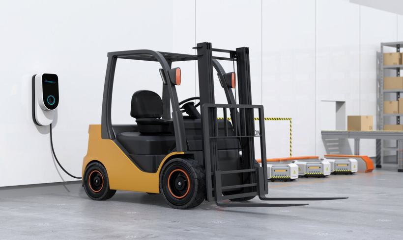 8 Reasons More Warehouses Have Made the Shift to Electric Forklifts